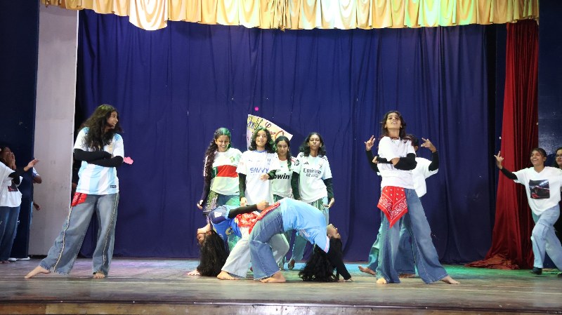 CLASS 9 TALENT SHOW